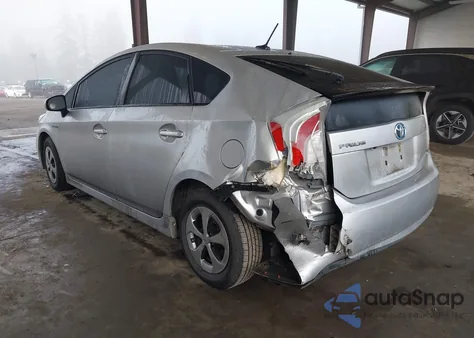 2013 Toyota Prius Three из США, поврежденный, VIN JTDKN3DU6D5590979
